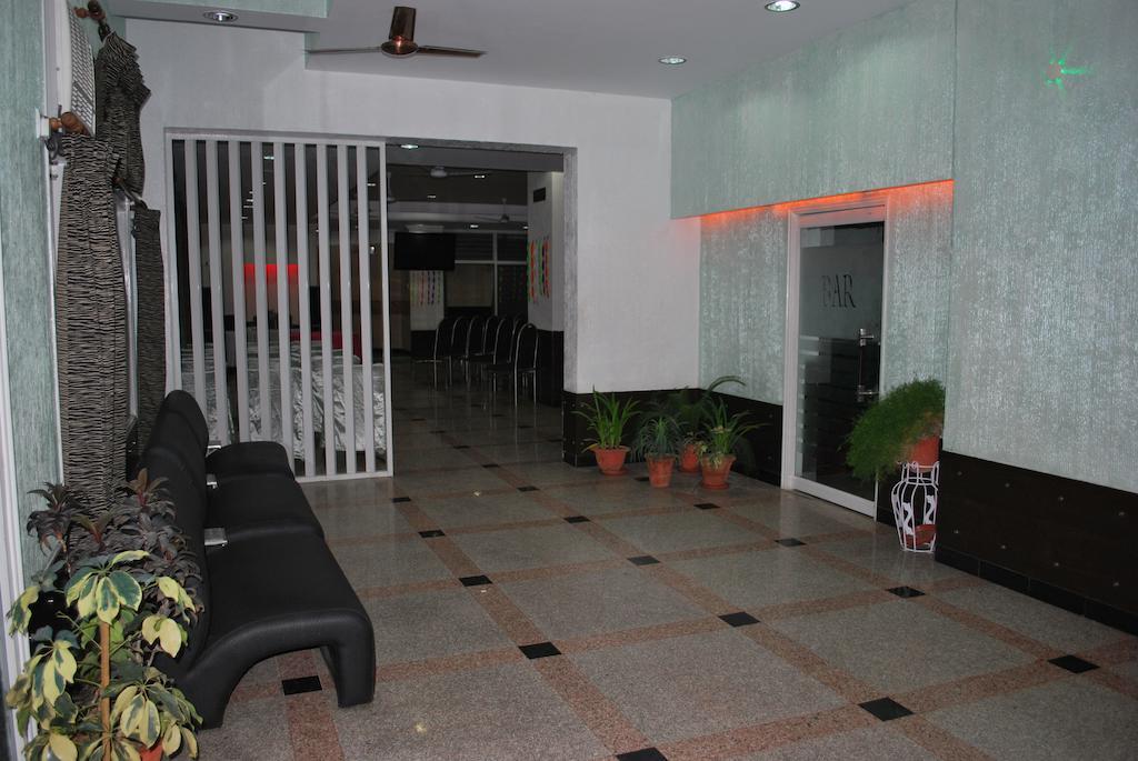 Hotel Panchwati Bilaspur  エクステリア 写真