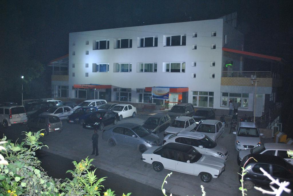 Hotel Panchwati Bilaspur  エクステリア 写真